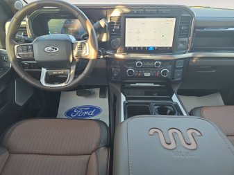 2024 Ford F-350 Super Duty King Ranch  - Sunroof - Image 9