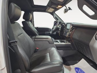 Ford F-250 Super Duty LARIAT  - Navigation 1FT7W2BT7EEB15401 131805