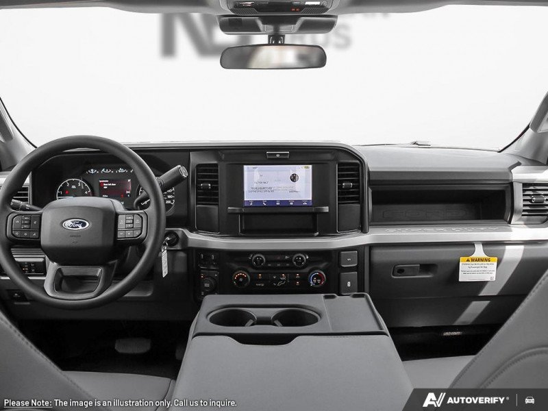 Ford F-350 Super Duty XL 1FT8W3BT3TEC14739 132647