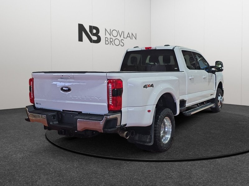 Ford F-350 Super Duty Lariat  - Leather Seats 1FT8W3DT3REE06958 133531