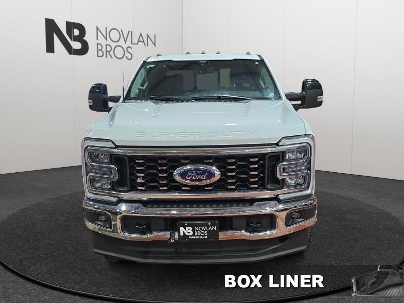 Ford F-350 Super Duty Lariat  - Leather Seats 1FT8W3DT3REE06958 133608