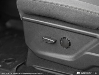 2026 Ford F-350 Super Duty XLT  - Running Boards - Image 25