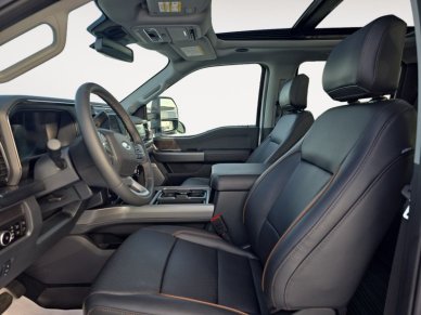 2026 Ford F-350 Super Duty Lariat - Image 11