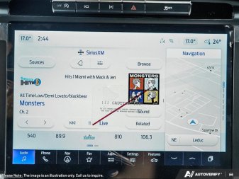 2025 Ford F-150 Lariat  - Sunroof - Image 16