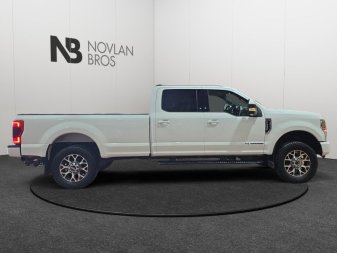 2022 Ford F-350 Super Duty Lariat  - Power Stroke - Image 6