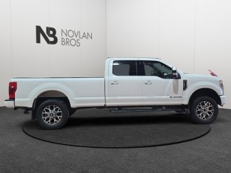 2022 Ford F-350 Super Duty Lariat  - Power Stroke - Image 7