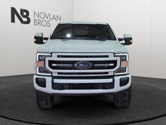 2022 Ford F-350 Super Duty Lariat  - Power Stroke - Image 8