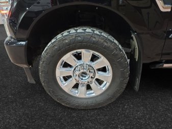 2022 Ford F-350 Super Duty Platinum  - Power Stroke - Image 15