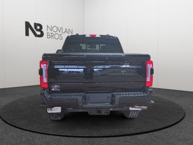 2026 Ford F-350 Super Duty Platinum  - Premium Audio - Image 4