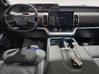 2026 Ford Expedition Platinum Max  - BlueCruise - Image 9