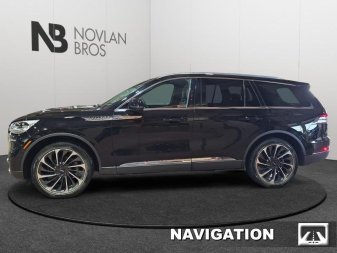2023 Lincoln Aviator Reserve  - Navigation - Sunroof - Image 2