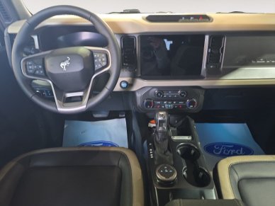 2026 Ford Bronco Big Bend - Image 9