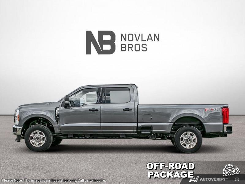 Ford F-350 Super Duty XLT  - Diesel Engine 1FT8W3BT3TED75575 136141