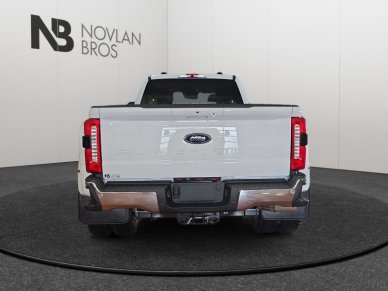 2026 Ford F-450 Super Duty Lariat  - Premium Audio - Image 5