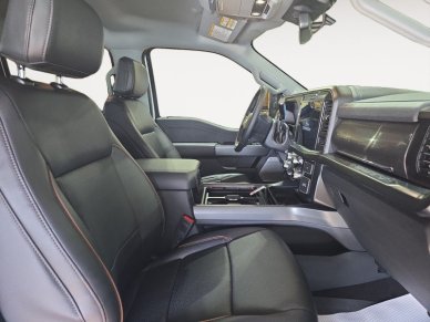 2026 Ford F-450 Super Duty Lariat  - Premium Audio - Image 11