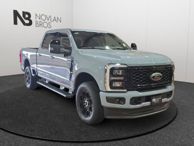 2026 Ford F-350 Super Duty Lariat  - Premium Audio - Image 6