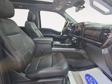 2026 Ford F-350 Super Duty Lariat  - Premium Audio - Image 13