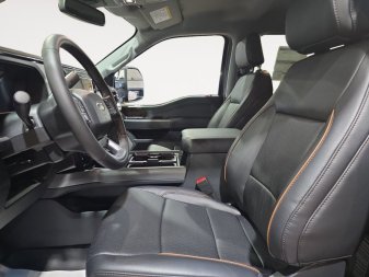 2026 Ford F-250 Super Duty Lariat  - Premium Audio - Image 8