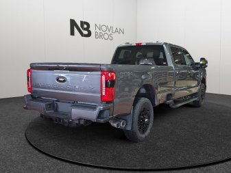 Ford F-350 Super Duty XLT  - Diesel Engine 1FT8W3BT2TED76555 137742