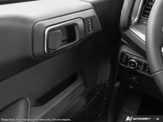 2026 Ford Bronco Outer Banks - Image 14