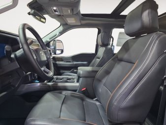 2026 Ford F-250 Super Duty Lariat  - Premium Audio - Image 7