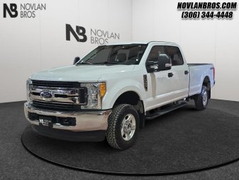 Ford F-350 Super Duty XLT  - Alloy Wheels 1FT8W3B6XHEB72149 139184