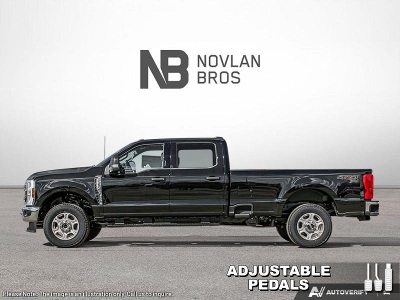 Ford F-350 Super Duty XLT  - Diesel Engine 1FT8W3BT3TEE26900 138254