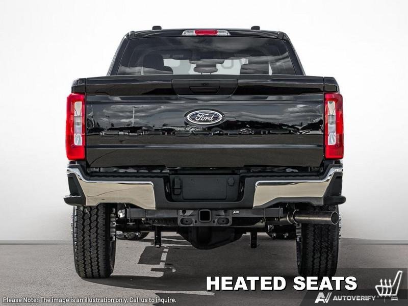 Ford F-350 Super Duty XLT  - Diesel Engine 1FT8W3BT3TEE26900 138256