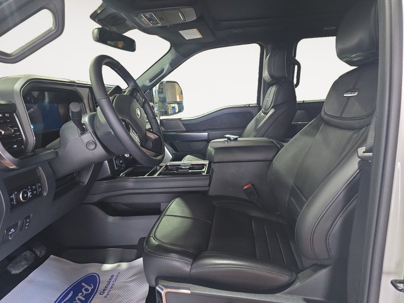 Ford F-350 Super Duty Platinum  - Power Stroke 1FT8W3BT6TEC08790 138185