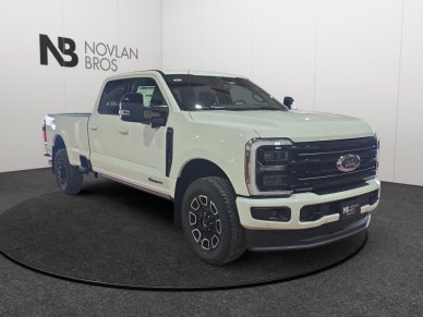 2026 Ford F-350 Super Duty Platinum  - Power Stroke - Image 1