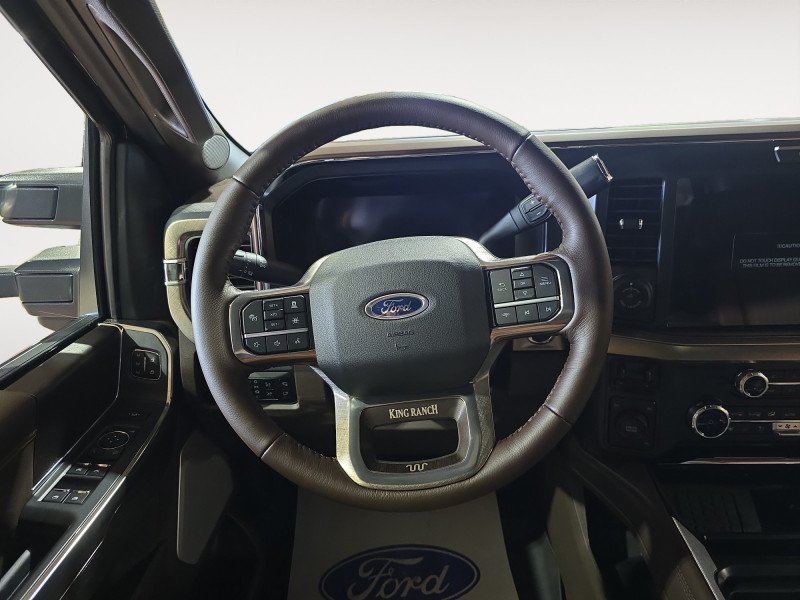 Ford F-350 Super Duty King Ranch  - Diesel Engine 1FT8W3DT7TEE09563 141012