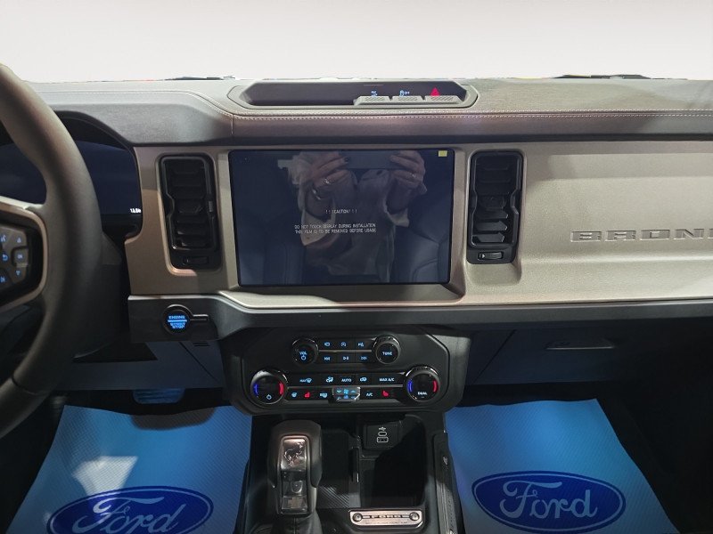 Ford Bronco Outer Banks 1FMEE8BP9TLA73950 141026