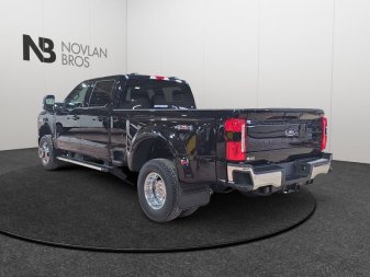 2026 Ford F-350 Super Duty Lariat  - Premium Audio - Image 3