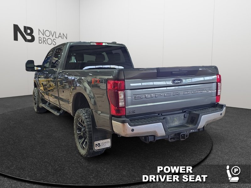 Ford F-350 Super Duty XLT  - Power Stroke 1FT8W3BT6LEE00646 142049