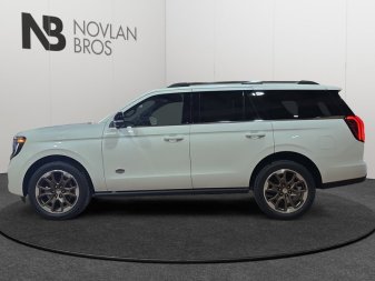 2026 Ford Expedition King Ranch - Image 2