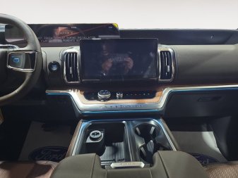 2026 Ford Expedition King Ranch - Image 10