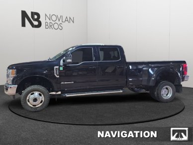 2022 Ford F-350 Super Duty Lariat  - Heated Seats - Image 2