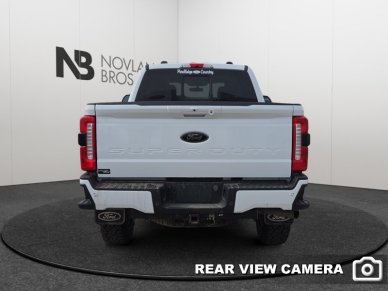 Ford F-350 Super Duty Lariat  - Navigation 1FT8W3BN5PED25073 142698