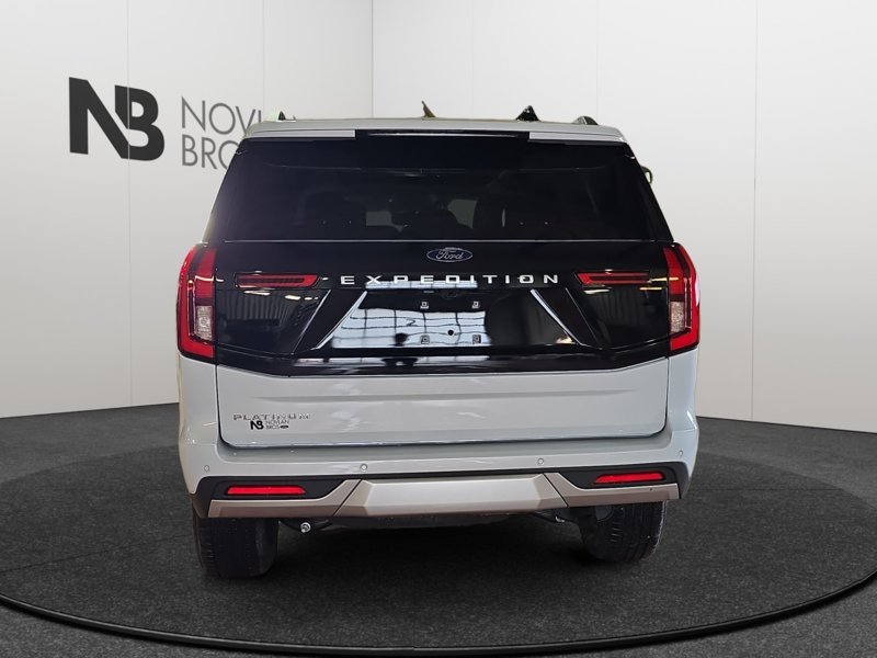 Ford Expedition Platinum  - BlueCruise 1FMJU1M86TEA44165 142908