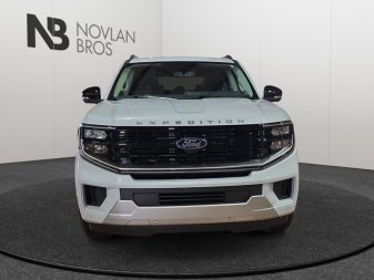 2026 Ford Expedition Platinum  - BlueCruise - Image 7