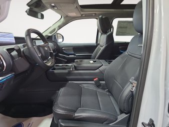 2026 Ford Expedition Platinum  - BlueCruise - Image 8