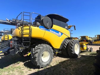 2017 NEW HOLLAND CR8.90Z 938 Sep Hrs - Image 1