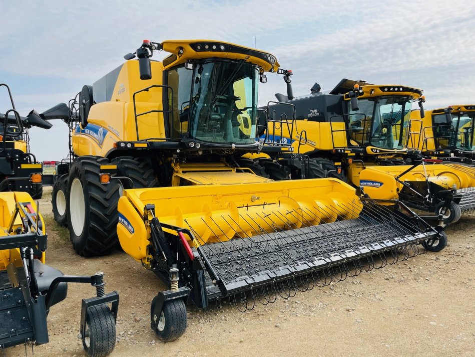 NEW HOLLAND CR9.90Z 307 Sep Hrs 7M2081033 103434