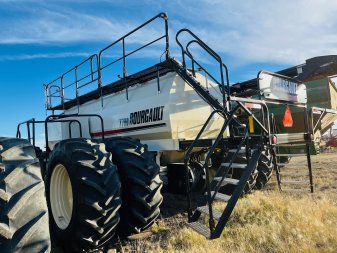 2015 BOURGAULT 7700 - Image 0