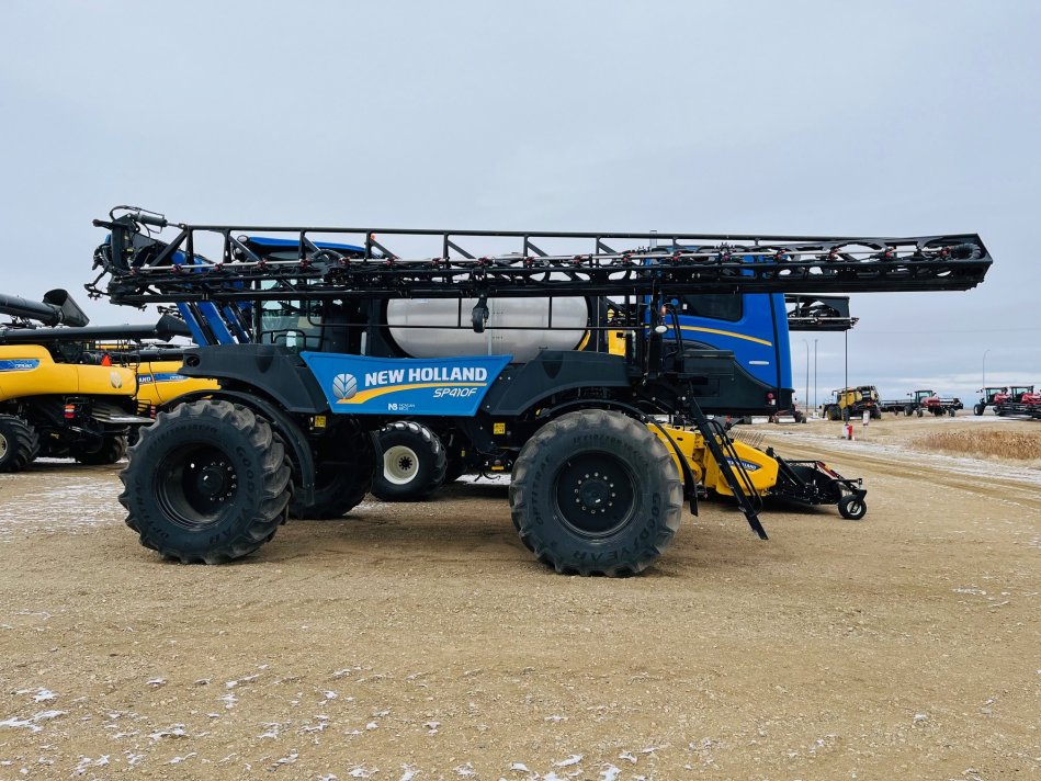NEW HOLLAND SP410F 135