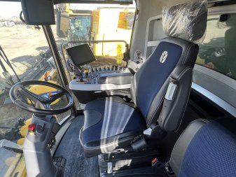 2018 NEW HOLLAND CR9.90Z 1124 Sep Hrs - Image 2
