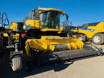 NEW HOLLAND CR9080 2157 Sep Hrs YBG114101 105687