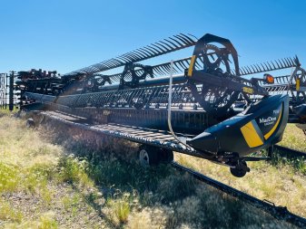 2021 MACDON FD140G-DK 40