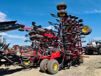 2019 BOURGAULT 3320-66 XTC - Image 2
