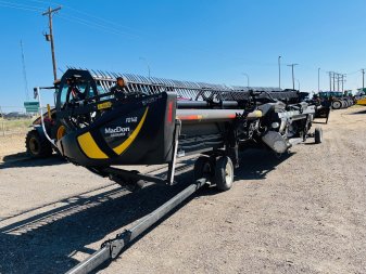 2021 MACDON FD140G-DK 40